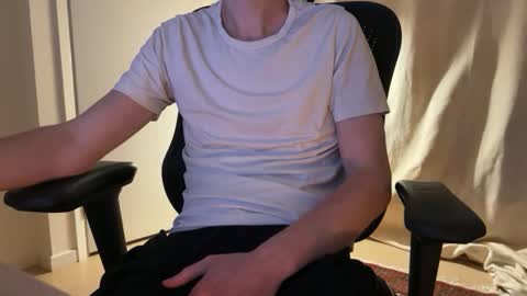 TreeOfLove online show from November 8, 4:51 pm