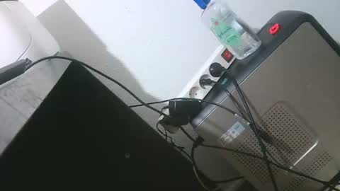 treki1979 online show from February 20, 7:01 am