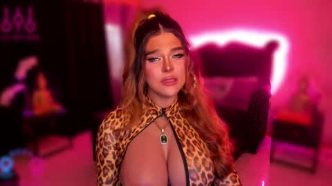 Snapshot of tremendouscockdestroyer chatting on February 8, 6:01 am Jade online show from February 8, 6:01 am