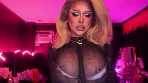 Snapshot of tremendouscockdestroyer chatting on September 10, 1:05 am Jade online show from September 10, 1:05 am