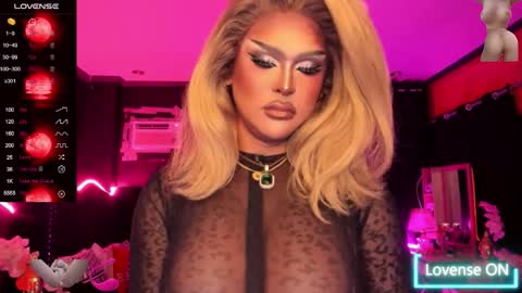 Snapshot of tremendouscockdestroyer chatting on September 15, 12:21 am Jade online show from September 15, 12:21 am