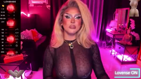 Snapshot of tremendouscockdestroyer chatting on September 25, 4:11 pm Jade online show from September 25, 4:11 pm