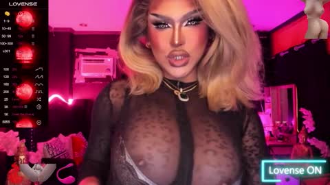 Snapshot of tremendouscockdestroyer chatting on October 4, 2:15 pm Jade online show from October 4, 2:15 pm