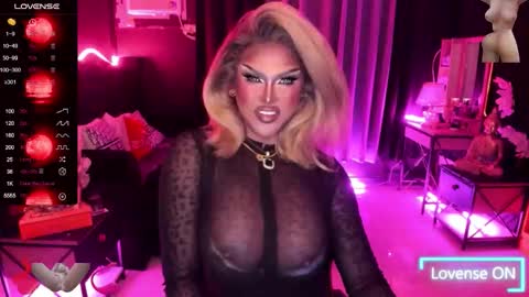 Snapshot of tremendouscockdestroyer chatting on October 9, 11:52 am Jade online show from October 9, 11:52 am