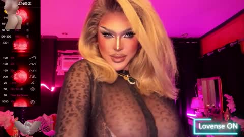 Snapshot of tremendouscockdestroyer chatting on October 28, 4:09 pm Jade online show from October 28, 4:09 pm