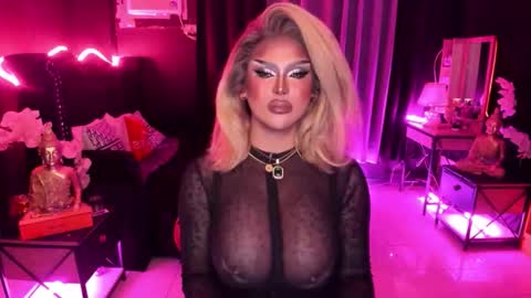 Snapshot of tremendouscockdestroyer chatting on November 3, 1:29 am Jade online show from November 3, 1:29 am