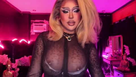 Snapshot of tremendouscockdestroyer chatting on November 12, 12:55 am Jade online show from November 12, 12:55 am