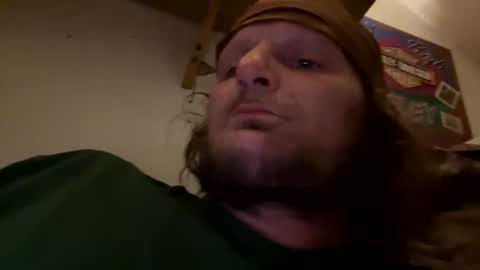 Snapshot of trentlovesitintheass chatting on November 23, 8:47 am trentlovesitintheass online show from November 23, 8:47 am