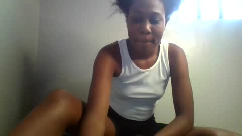tresyamber online show from August 2, 6:34 am