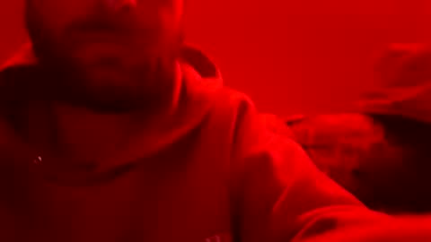 Snapshot of tretrix5588 chatting on January 1, 12:00 am tretrix5588 online show from January 1, 12:00 am