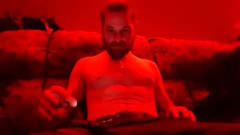 Snapshot of tretrix5588 chatting on January 3, 4:00 am tretrix5588 online show from January 3, 4:00 am