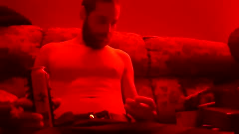 Snapshot of tretrix5588 chatting on January 6, 4:15 am tretrix5588 online show from January 6, 4:15 am