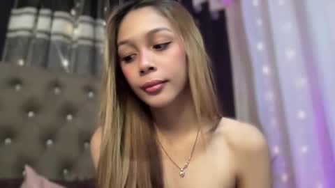 Triana online show from December 15, 11:42 pm