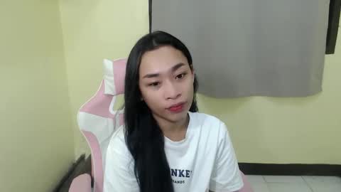 Snapshot of tricia_slut chatting on March 1, 5:16 pm tricia_slut online show from March 1, 5:16 pm