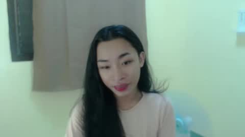 Snapshot of tricia_slut chatting on March 5, 6:33 am tricia_slut online show from March 5, 6:33 am