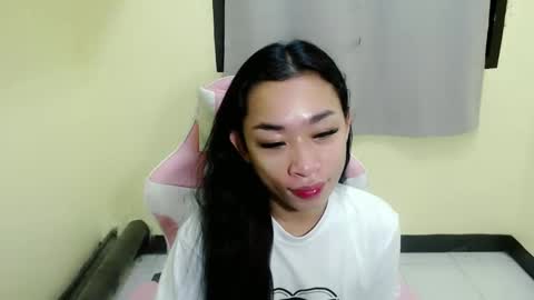 Snapshot of tricia_slut chatting on March 11, 1:59 am tricia_slut online show from March 11, 1:59 am