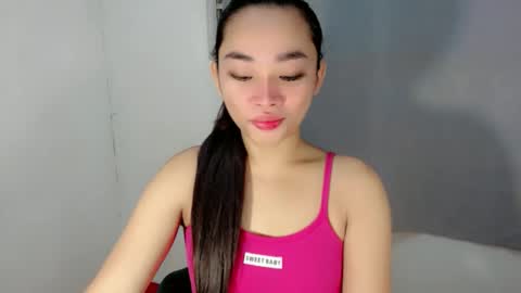 Snapshot of tricia_slut chatting on November 25, 2:44 am tricia_slut online show from November 25, 2:44 am