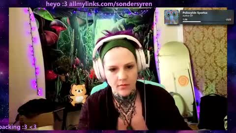 Snapshot of tricky_nymph chatting on May 25, 8:15 pm Cassie online show from May 25, 8:15 pm