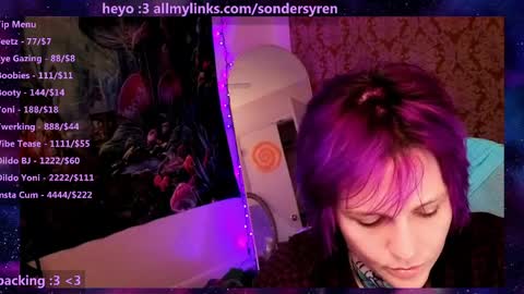 Snapshot of tricky_nymph chatting on May 27, 7:05 am Cassie online show from May 27, 7:05 am