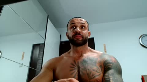 tridentmuscles online show from January 5, 10:57 pm