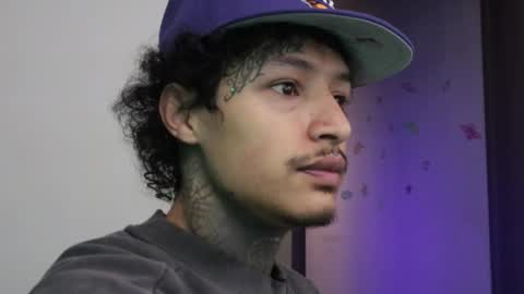 - trieone online show from December 20, 11:06 am