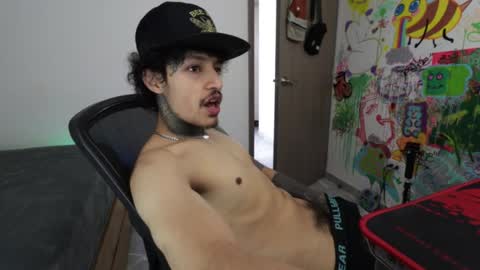 - trieone online show from February 26, 2:38 pm