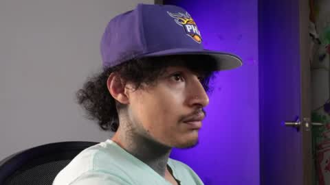 - trieone online show from April 26, 1:03 am