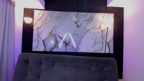 Snapshot of triiangel_latinboy chatting on May 24, 12:21 pm Johan online show from May 24, 12:21 pm