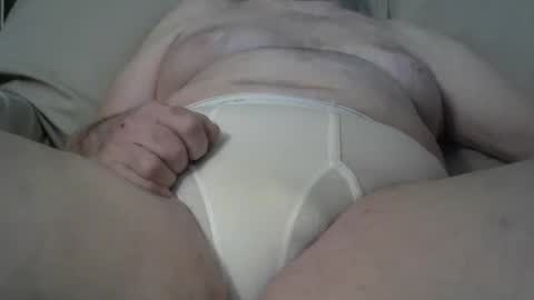 Snapshot of trilew50 chatting on January 23, 11:15 am trilew50 online show from January 23, 11:15 am