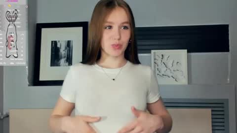 Bubbles online show from April 22, 7:44 am