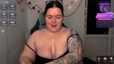 Tina online show from December 21, 11:34 pm