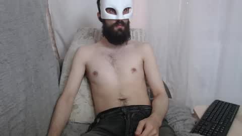 Snapshot of trinity963 chatting on October 1, 7:36 am Jack online show from October 1, 7:36 am