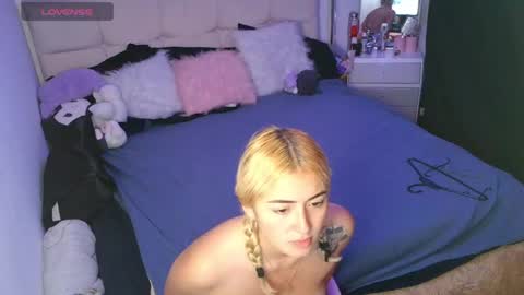 Snapshot of trinitych_ chatting on May 19, 12:22 pm trinitych_ online show from May 19, 12:22 pm
