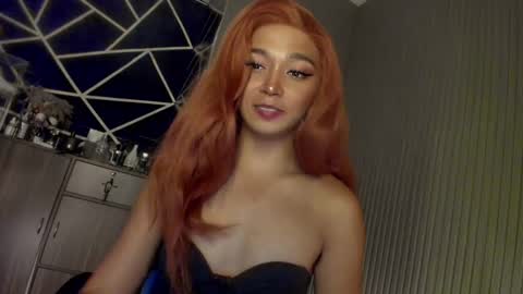 Ms Ella online show from December 30, 6:27 pm