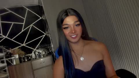 Ms Ella online show from March 12, 2:12 pm