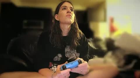 Snapshot of trinityxsecret chatting on January 10, 4:22 am MadisonMontgomery online show from January 10, 4:22 am