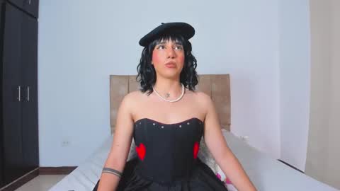 Triny online show from October 12, 1:10 pm