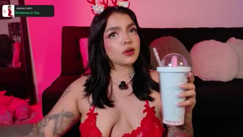 Val martinez  online show from December 1, 9:42 pm