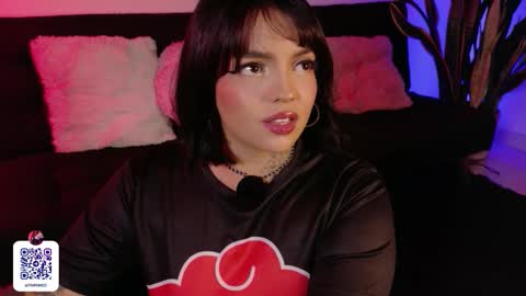 Val martinez  online show from January 14, 9:42 pm