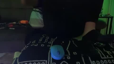 tripletsho online show from March 8, 11:58 am