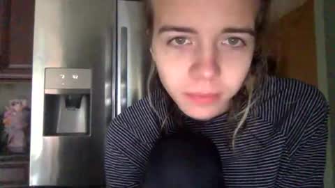 trippybb222 online show from October 30, 4:30 pm