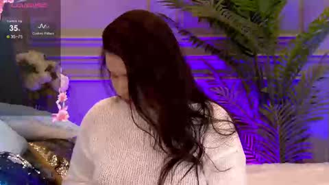 trisha_winslet online show from February 22, 6:06 am