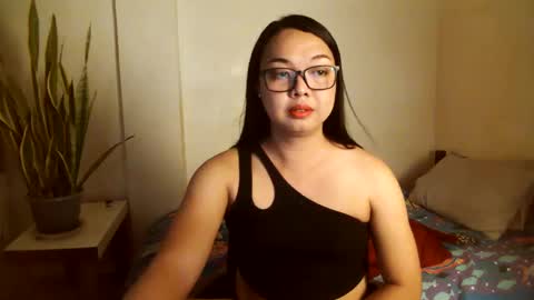 Snapshot of trishakera chatting on January 26, 4:20 pm trisha online show from January 26, 4:20 pm