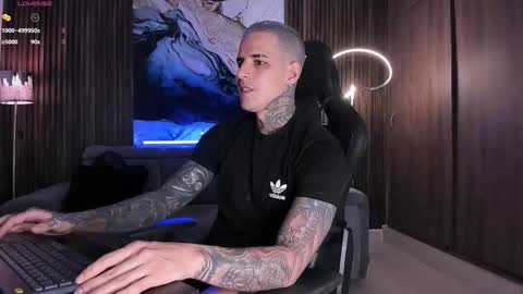 Alexander online show from October 26, 8:59 pm