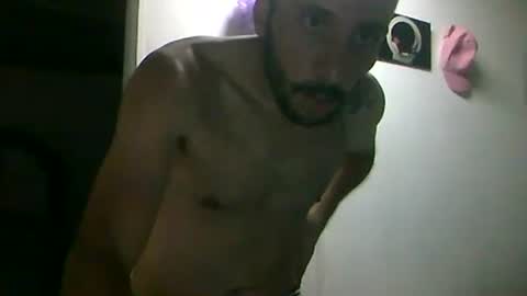 Snapshot of tristan_drumm chatting on September 24, 2:26 am tristan online show from September 24, 2:26 am