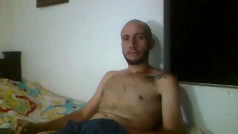 Snapshot of tristan_drumm chatting on October 6, 3:04 am tristan online show from October 6, 3:04 am