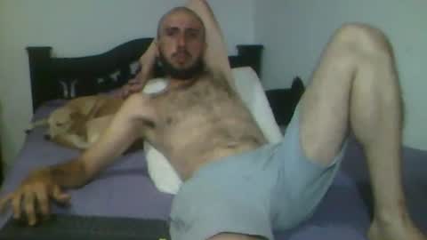 Snapshot of tristan_drumm chatting on November 24, 2:11 am tristan online show from November 24, 2:11 am