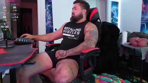 Snapshot of tristanhardwood chatting on October 3, 1:57 am tristanhardwood online show from October 3, 1:57 am