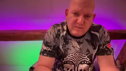 Triton online show from April 18, 7:58 pm