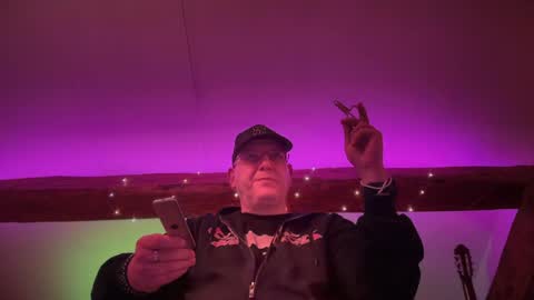 Triton online show from April 22, 10:33 pm